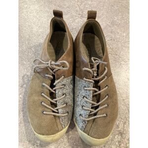 Keen‎ Lower East Side Asymmetric Hiking Sneaker Shoes - Women Size 7